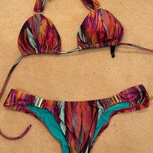 VIX paulahermanny bikini size Medium.  Cheeky cut